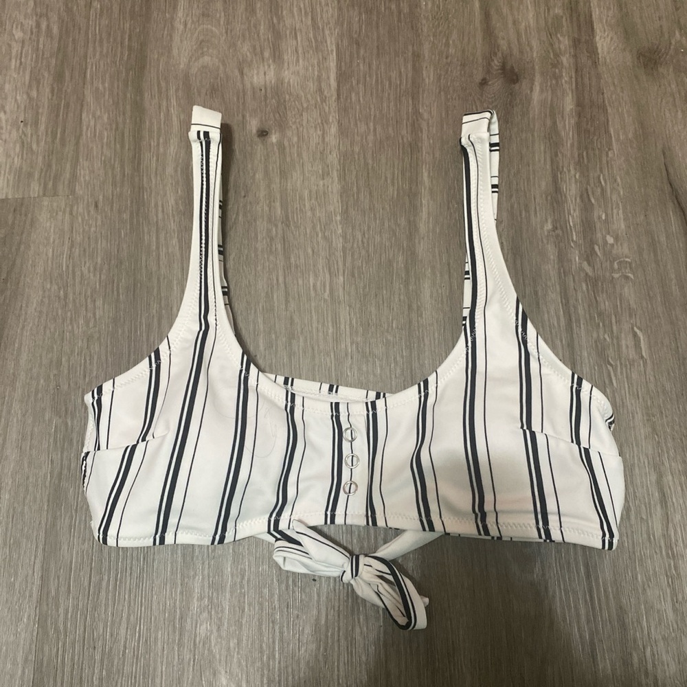 Cupshe bikini top